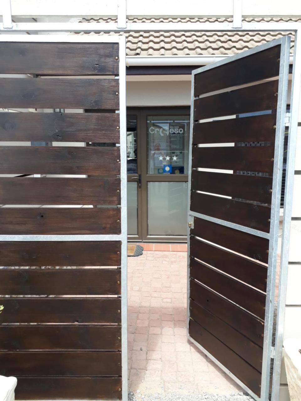 Croeso Guest House Langebaan Exterior photo